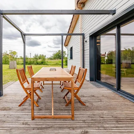 Maison En Bois Verte Vigne - Calme - Ecologique 別荘